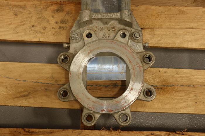 Used Wey 4" Air Operated Knife Gate Valve #44104