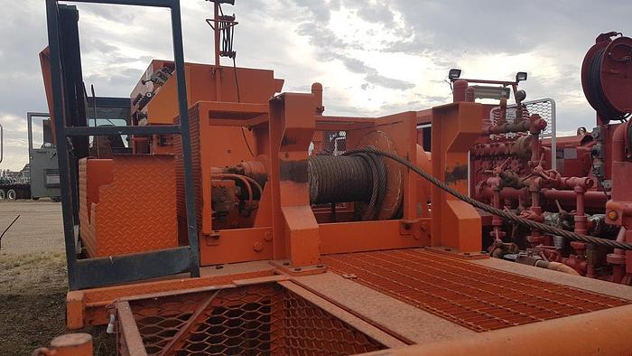 Used 2001 Frontier 4 Axle Carrier Style Oilfield Pump / Kill Truck