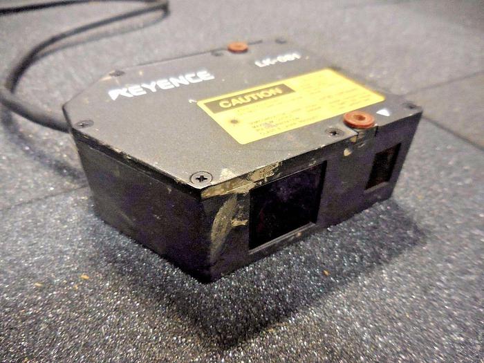 Used Keyence LK-2101 CCD Laser Displacement Controller +LK-081 Laser Sensor, Cable