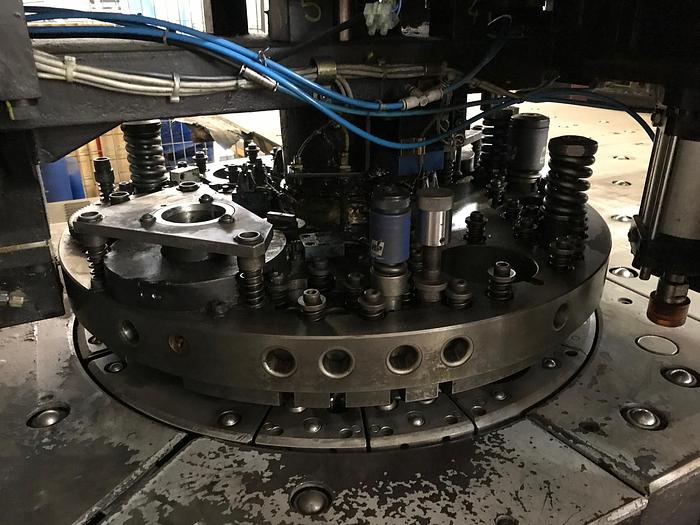 Usato Punzonatrice Amada mod. Vipros 255