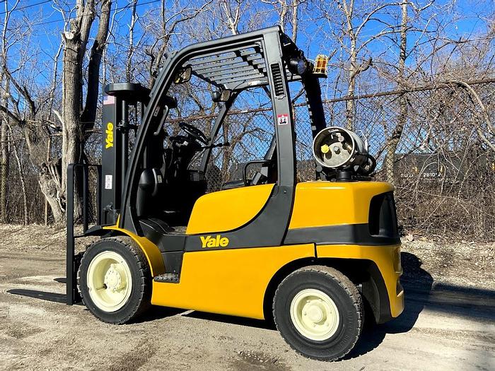 Used 2013 YALE GLP050VX PNEUMATIC FORKLIFT