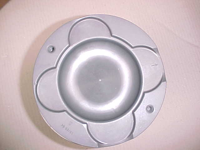 Used PISTONS DEUTZ TBD 620