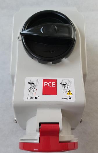 Abschaltbare Wanddose 32A, 5P, IP44, 7525-6 PCE Electric, neu