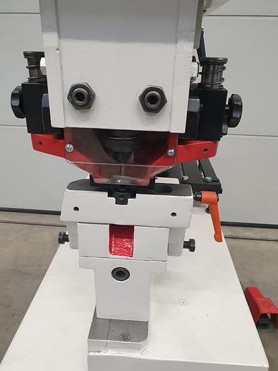 Gebraucht Profilstahlschere Mubea KBLH 300