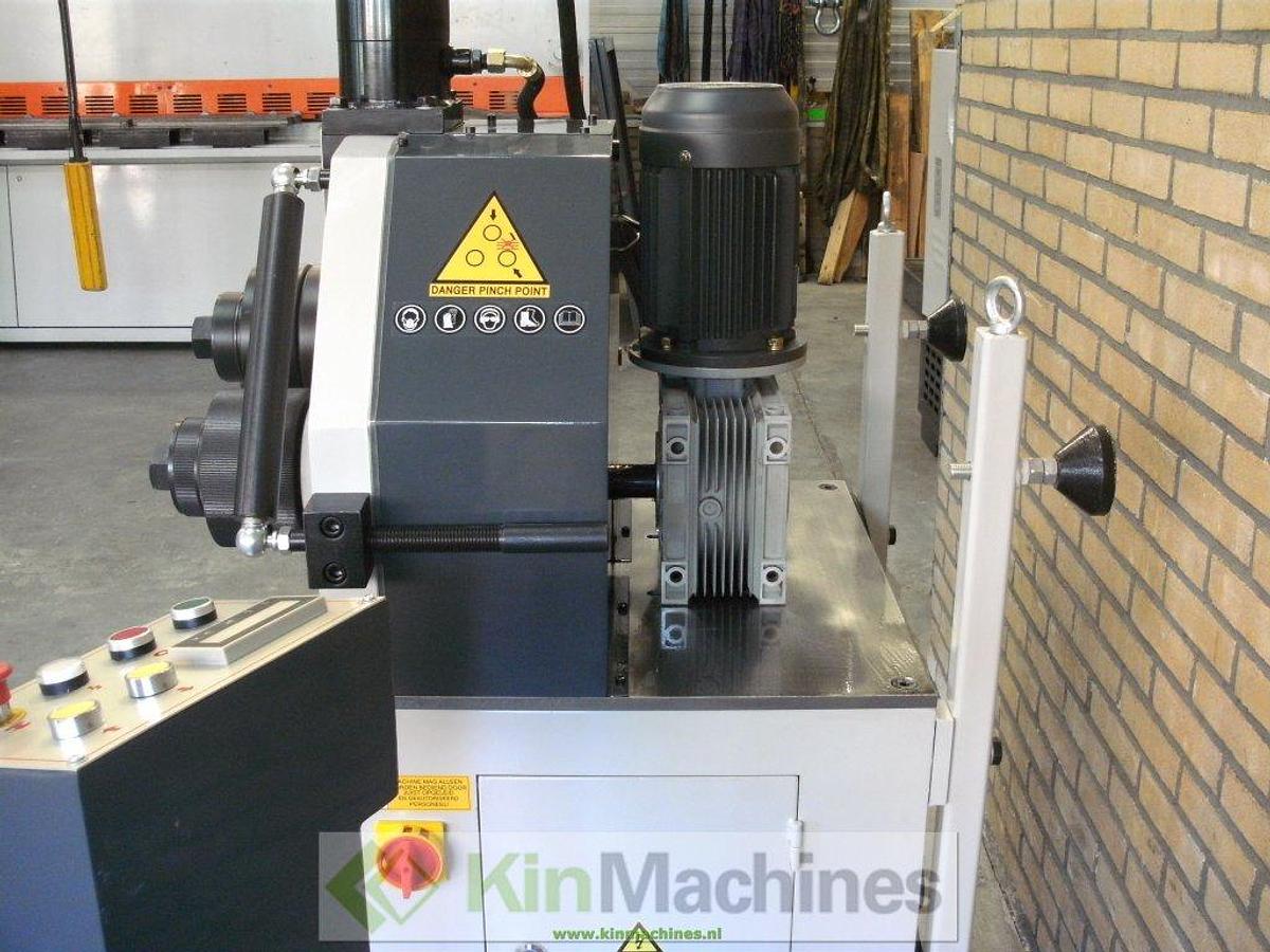 Profielwals KMS SR-50H met hydraulisch bediende toprol