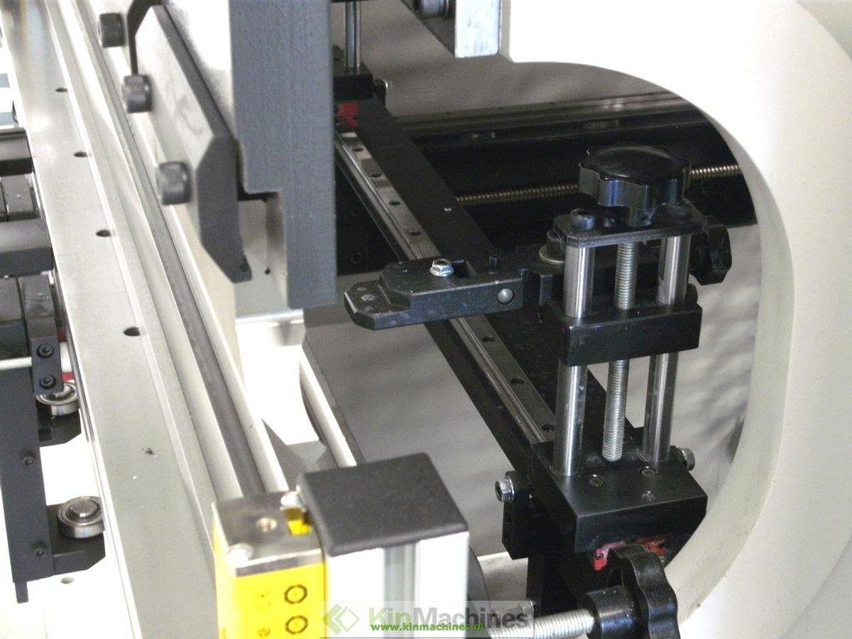 Kantbank Hydraulisch KMS EB1230 – 1250 x 4 mm