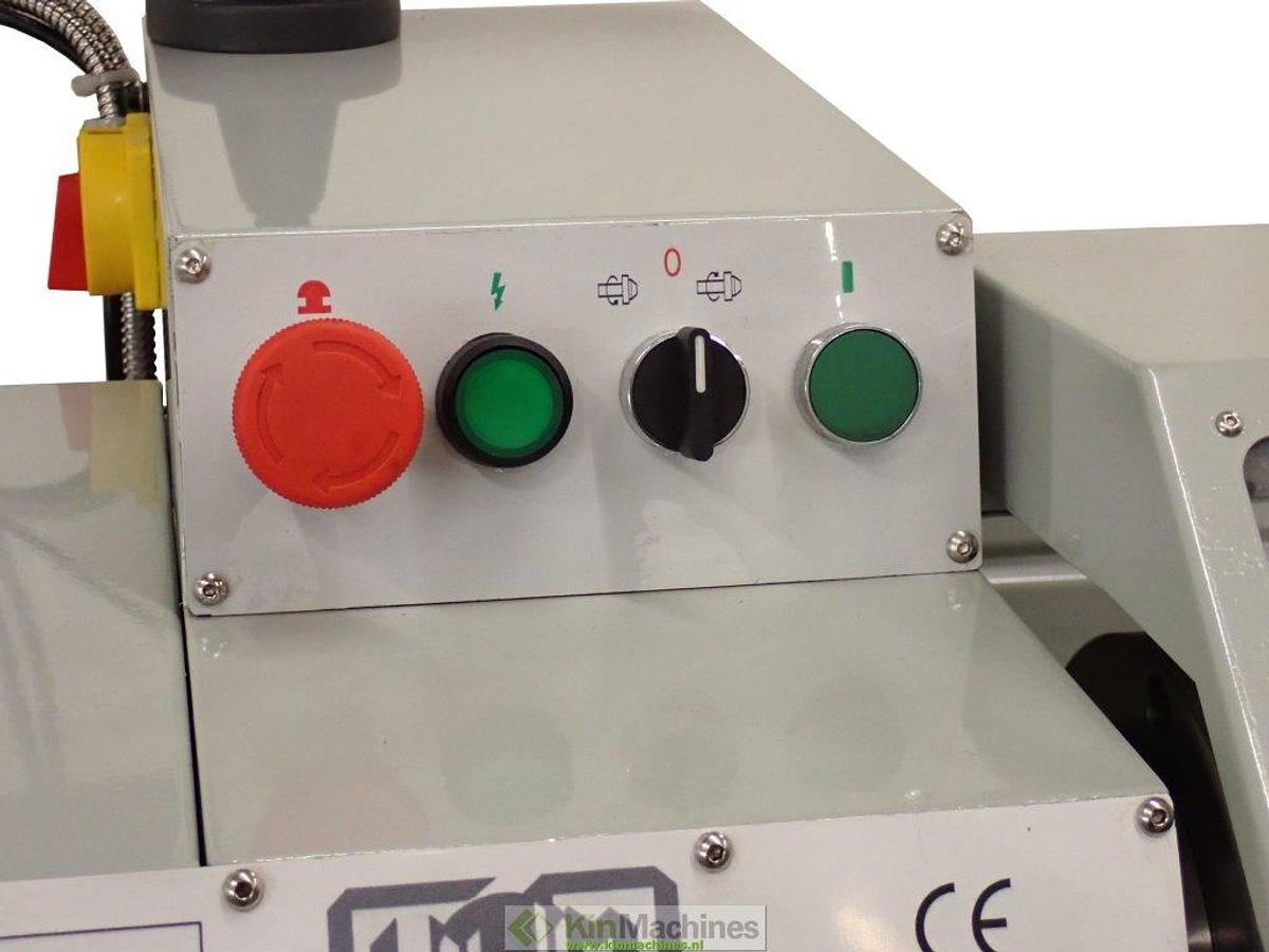 Draaibank UWM 320×900 met variabel toerental