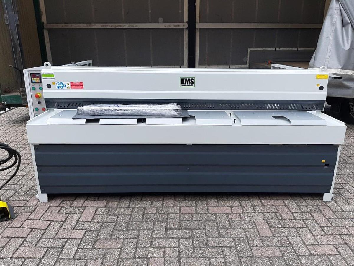 Plaatschaar / Guillotineschaar | KMS PLS 256025 | Capaciteit 2560×2.5 mm | NC bediende achteraanslag