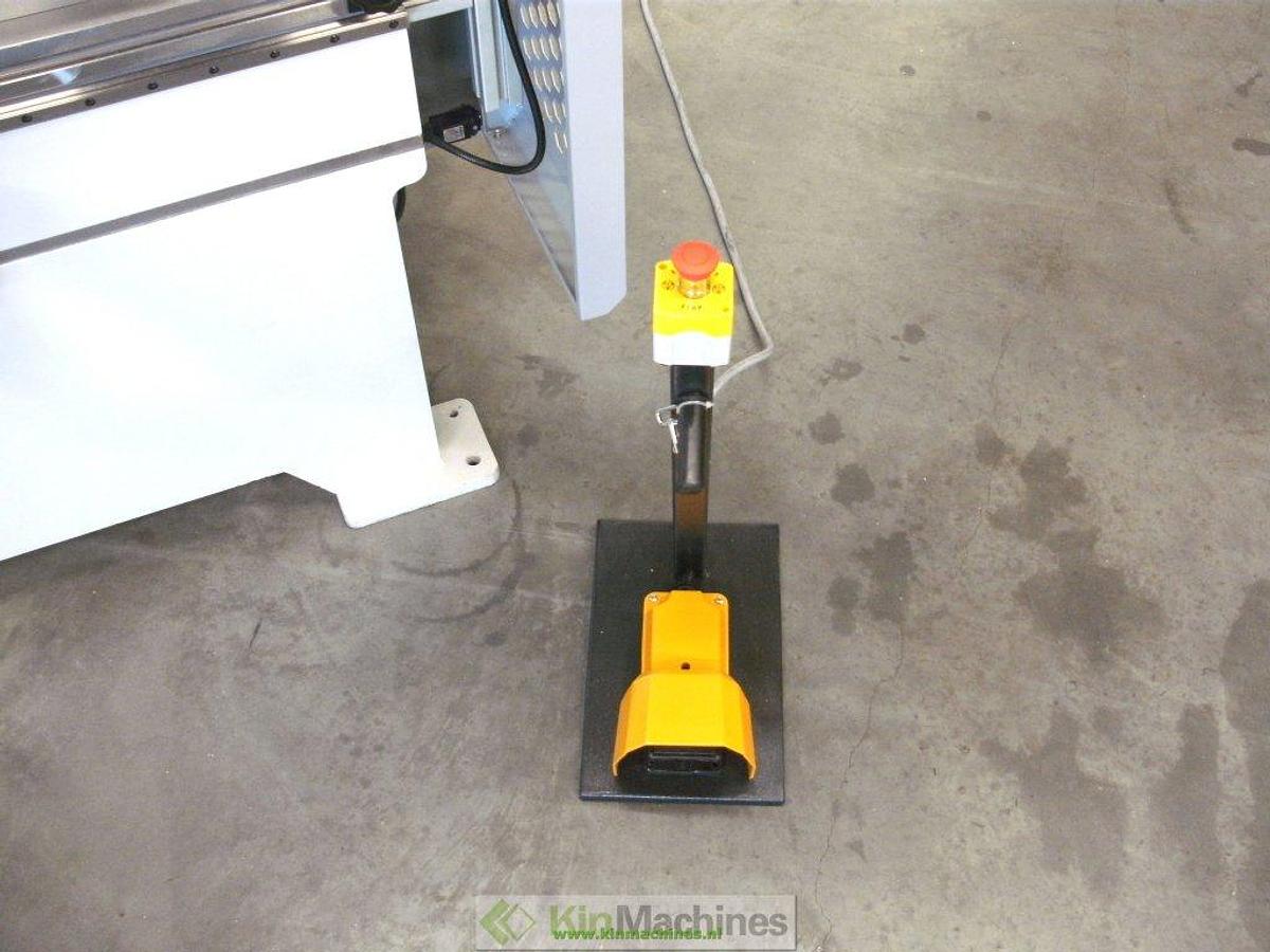 Kantbank Hydraulisch KMS EB1230 – 1250 x 4 mm