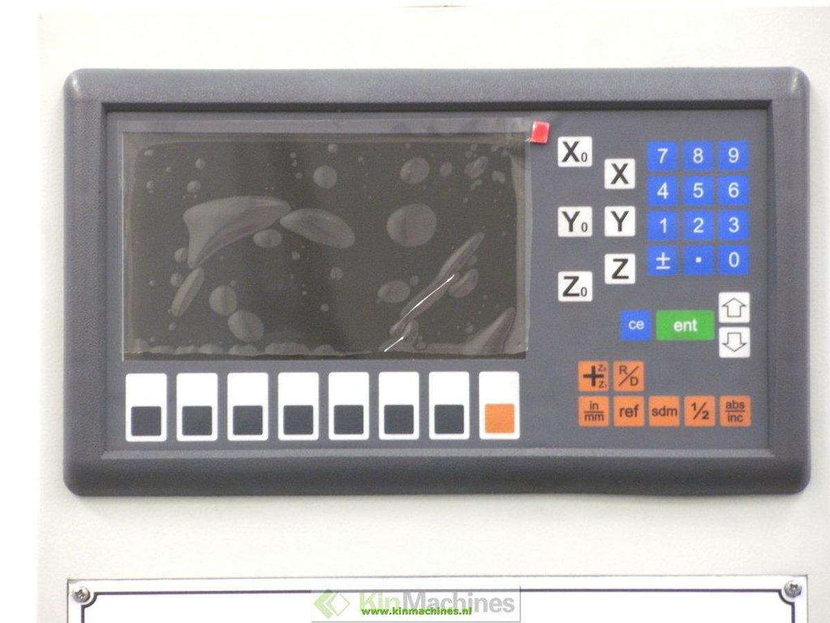 Freesmachine KMS FU-300 (Servo aandrijving voedingen)