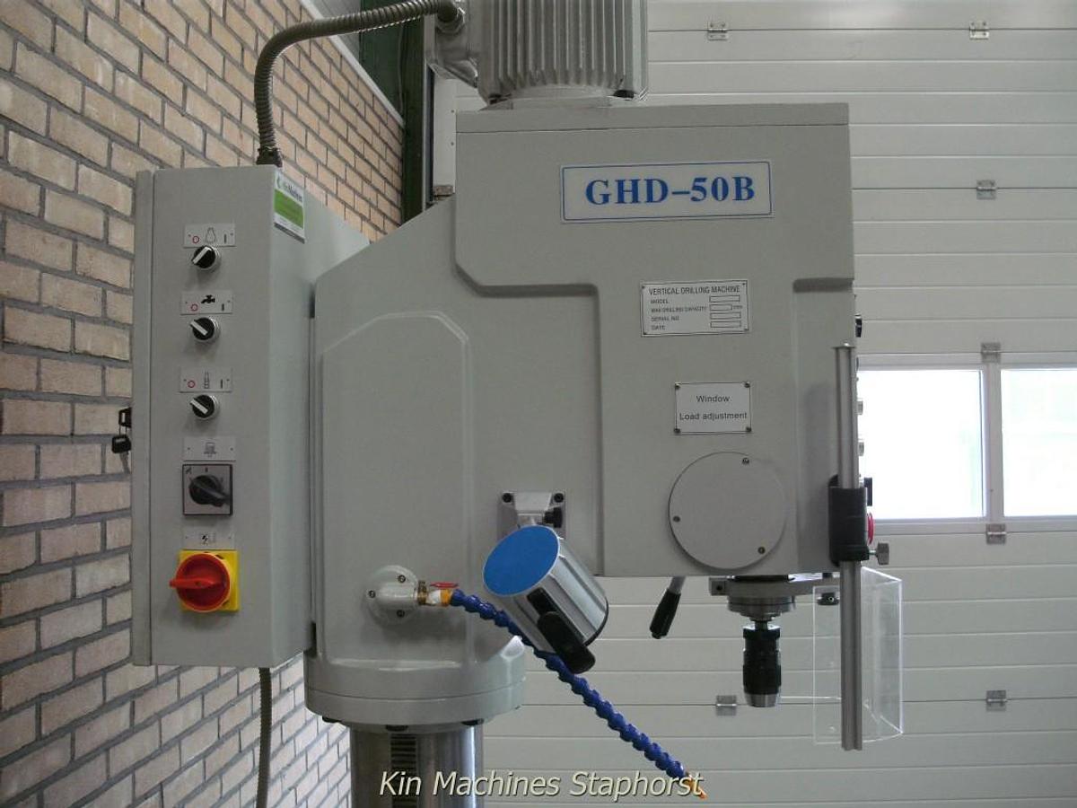 Kolomboormachine KMS GHD-50B, Boren tot Ø 50 mm.