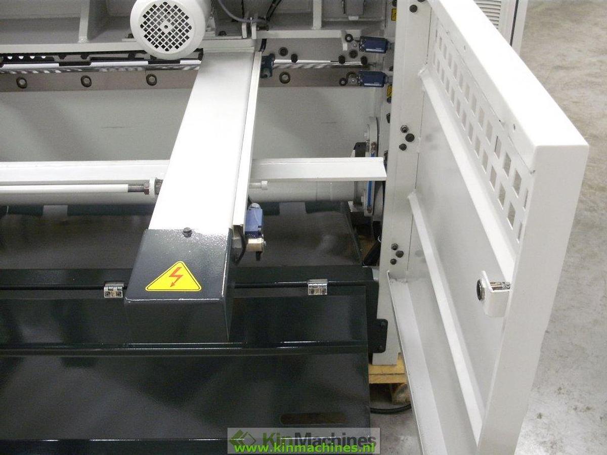 Plaatschaar / Guillotineschaar | KMS PLSFR 13203 | Capaciteit 1360×3 mm | Uitvoer voorzijde