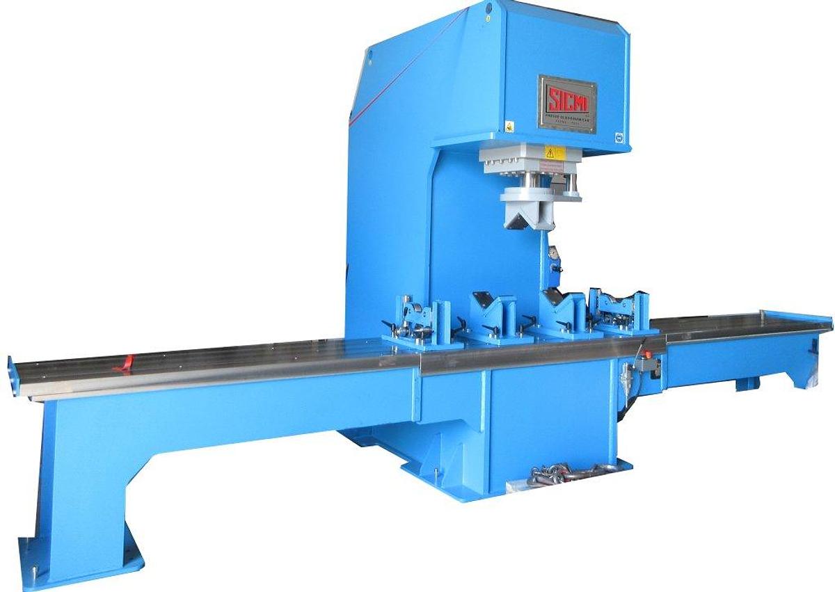 PCR-serie: Hydraulische C-frame pers voor pers- en richtwerk.