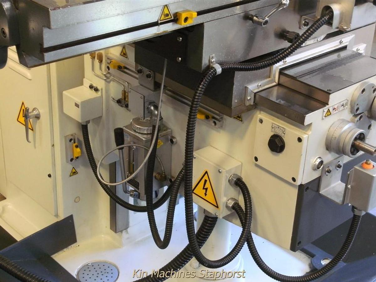 Freesmachine KMS FVT-320A