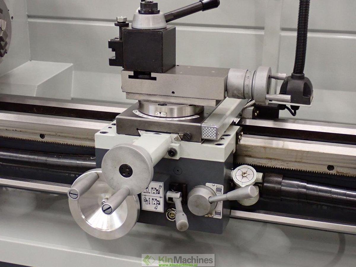 Draaibank UWM 320×900 met variabel toerental