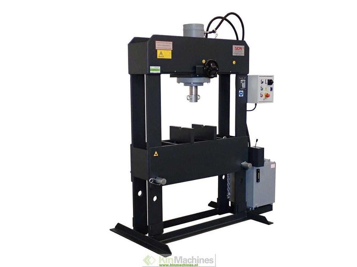 Hydraulische pers | Werkplaatspers | Sicmi PSS M NC ( 70 – 150 TON)