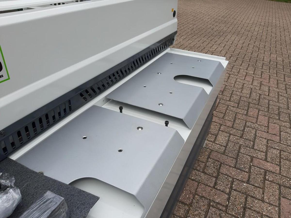 Plaatschaar / Guillotineschaar | KMS PLS 256025 | Capaciteit 2560×2.5 mm | NC bediende achteraanslag