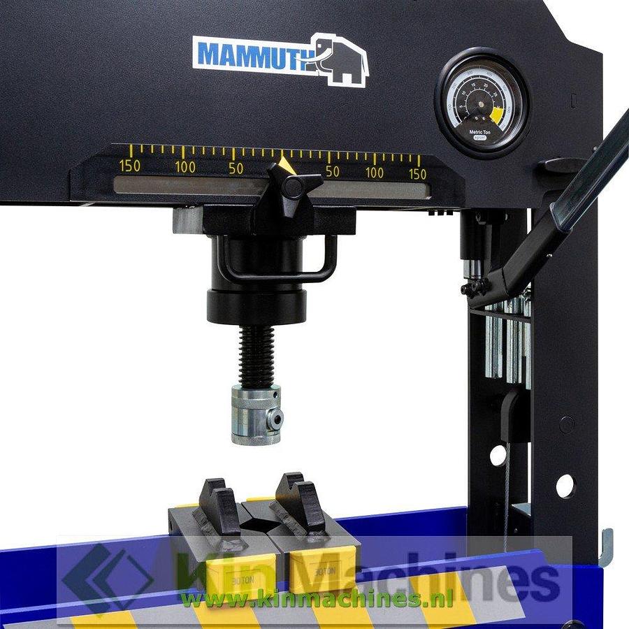 Werkplaatspers Mammuth 30 Ton, hand + pneumatisch bediend.