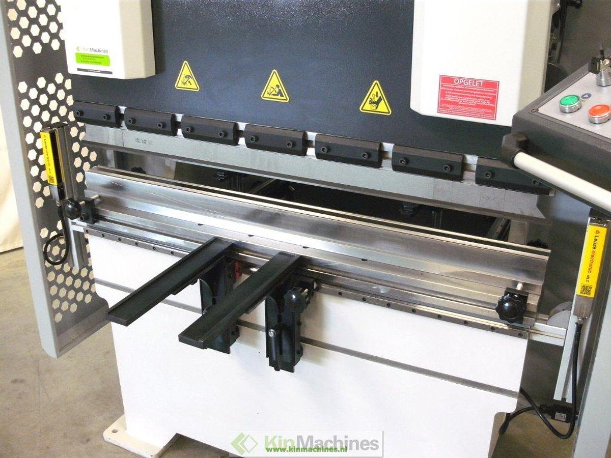 Kantbank Hydraulisch KMS EB1230 – 1250 x 4 mm