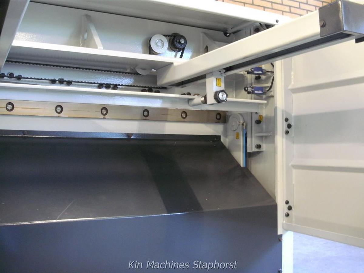 Plaatschaar / Guillotineschaar | KMS PLS 13603 | Capaciteit 1360×3 mm | Handbediende achteraanslag