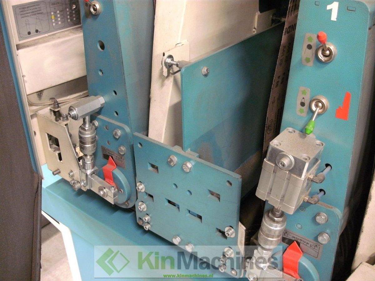 Used 2012 Houfek SPB 400 Cindy RR