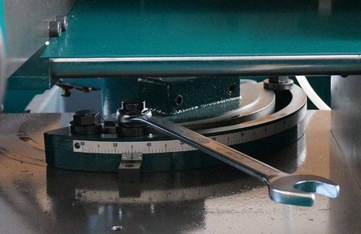 Bandzaagmachine Carif 320 BSA (VAR-E of CNC)