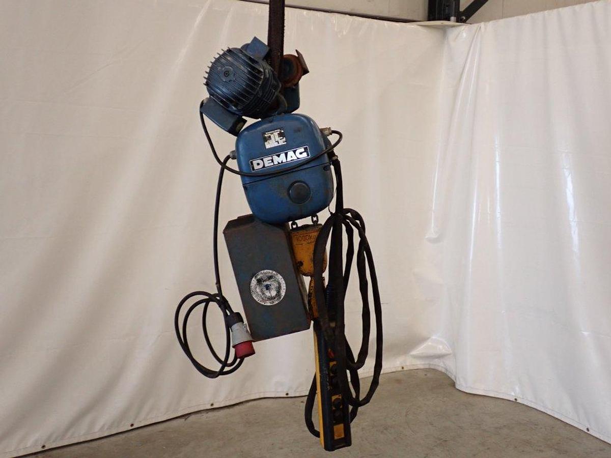 Used Kettingtakel Demag 1000 kg + electrische loopkat