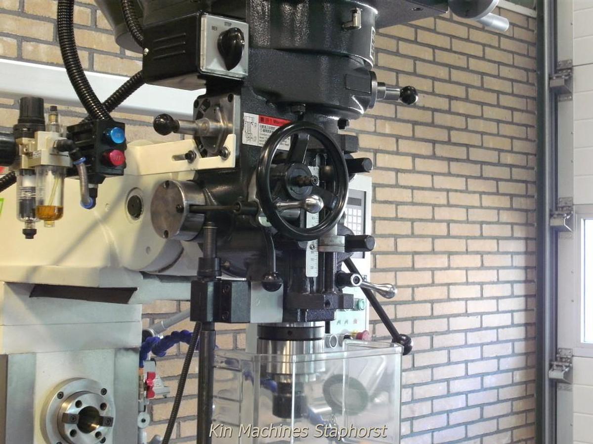 Freesmachine KMS FVT-320A