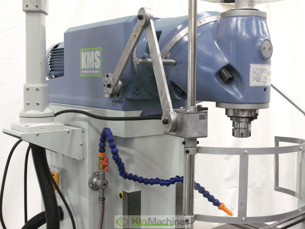 Freesmachine KMS FU-300 (Servo aandrijving voedingen)