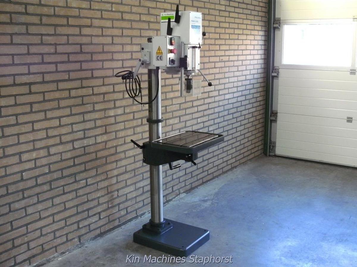 Kolomboormachine KMS S-25A