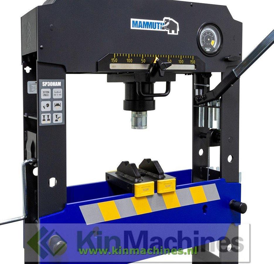 Werkplaatspers Mammuth 30 Ton, hand + pneumatisch bediend.