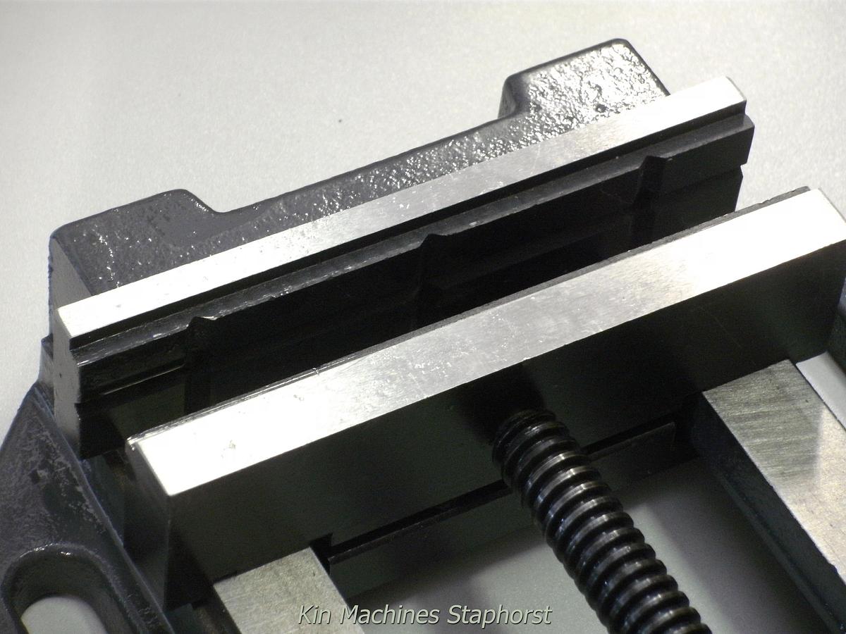 Boorklem met prisma bekken 150 mm