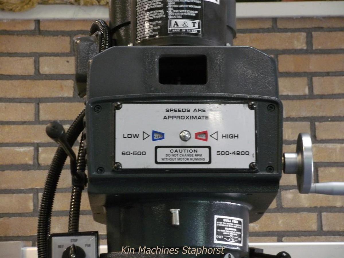 Freesmachine KMS FVT-320A