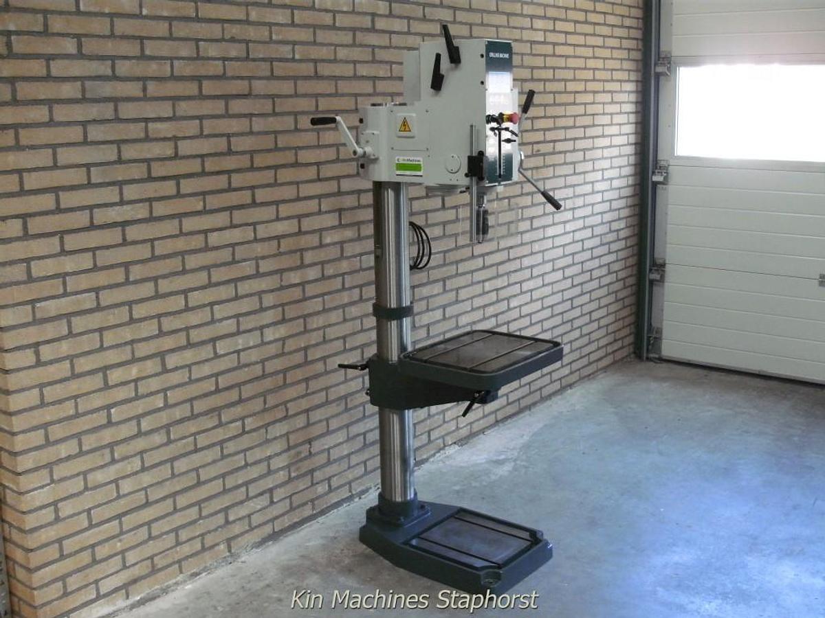 Kolomboormachine KMS S-35A