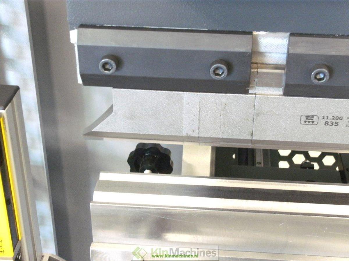 Kantbank Hydraulisch KMS EB1230 – 1250 x 4 mm