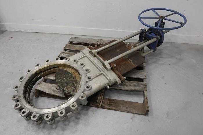 Used True Line 24" Hand Operated Knife Gate Valve #44039