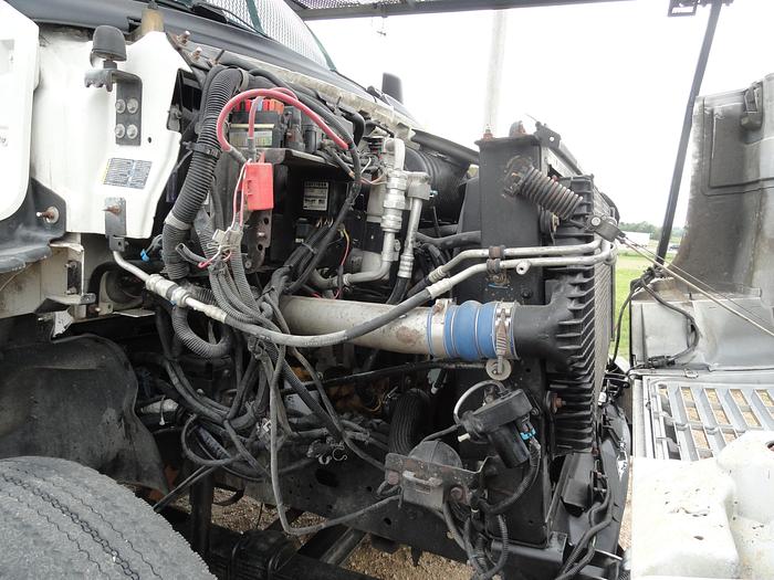 Used 2005 GMC / Terex TOPKICK C7500 /XT55
