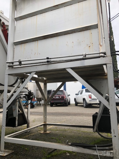 Used Hydraulic Single Bin Dumper #3378