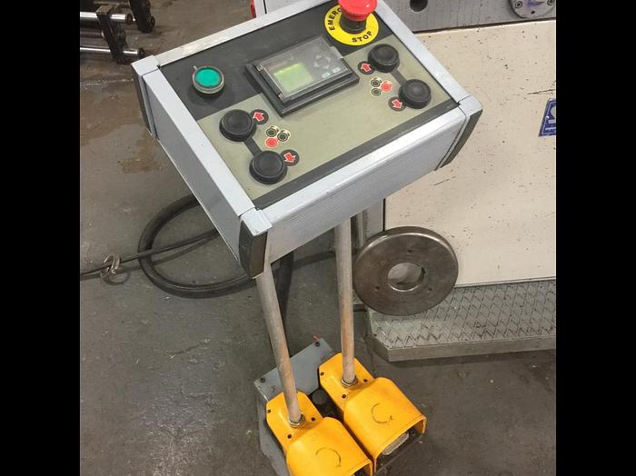 Used 3" X 3" X 5/16", SAMPSON, 2006, HYDRAULIC ANGLE ROLLS