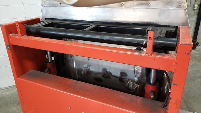 Used Mahaffy LLD49 Tote Dumper