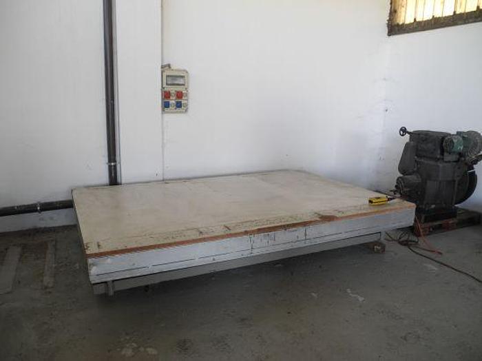 Usato Piattaforma elevatore BOLZONI