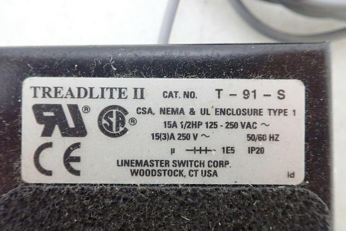 Used Linemaster T-91-S Treadlite II Momentary Foot Switch / Pedal 74994531284