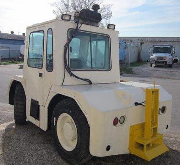 Used 2002 (Sept) NMC-Wollard Cab