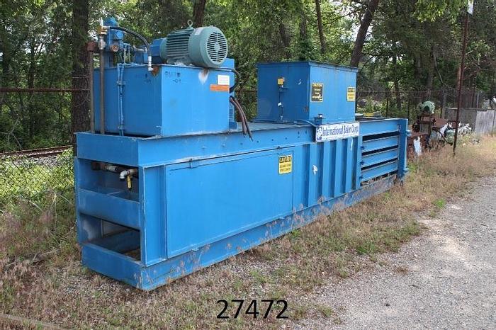 Used International Baler NA1272 Horizontal Baler #27472