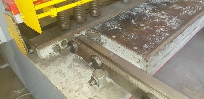 Used Gilotyna Mantech 