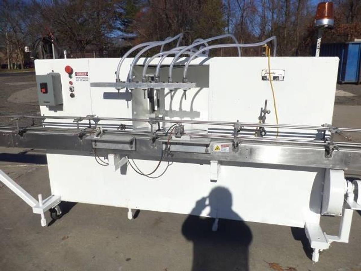 Used Filamatic Eight Piston Automatic Filling Machine, 520 cc Pistons