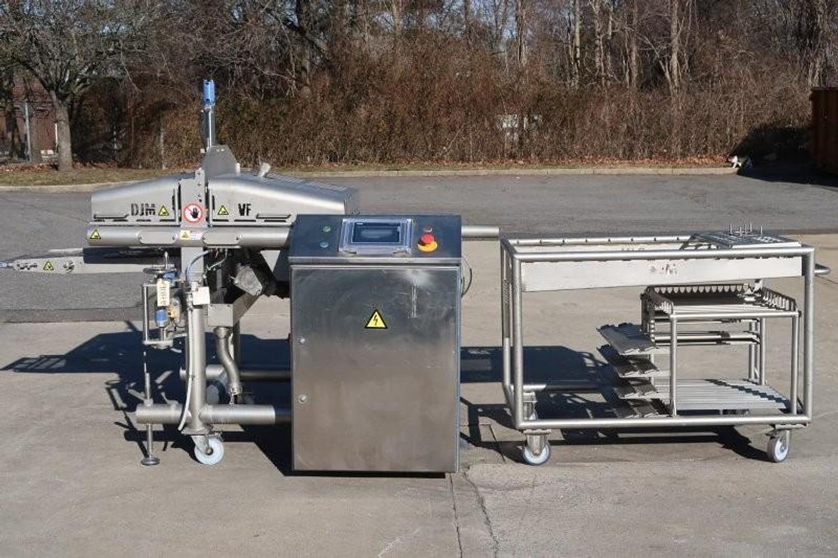 Used DJM VacForm VF 04 Forming Machine, Mfd.2022