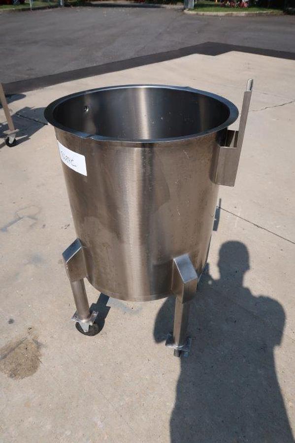 Used 25 Gallon Stainless Steel Portable Tank, Agitator Mount