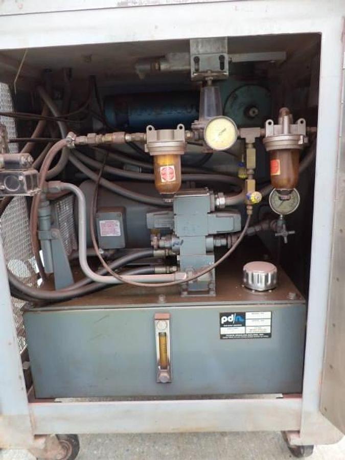 Used Cavalla AN-8 Rotary Powder Compacting Press