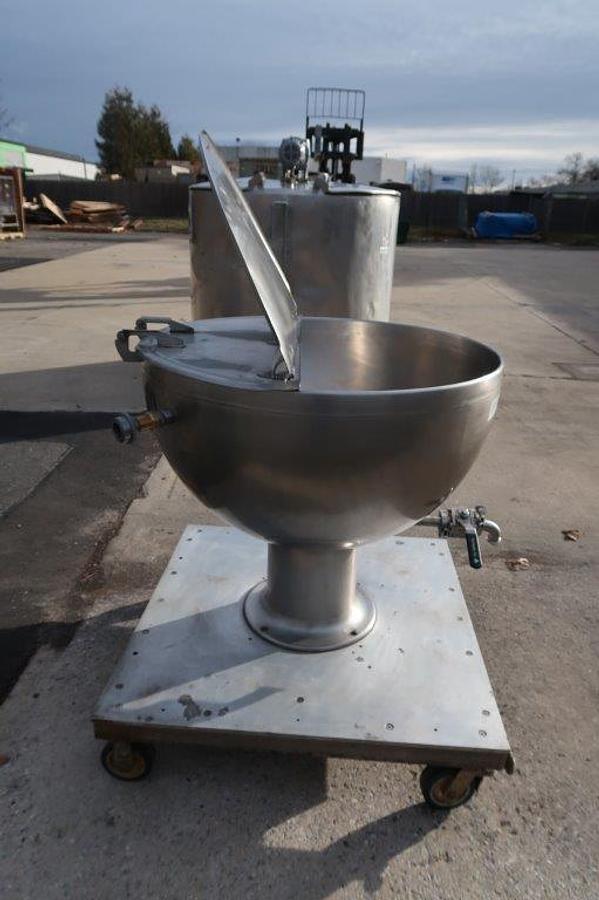 Used 80 Gallon Groen SS Jacketed Pedestal Kettle, Shallow Design